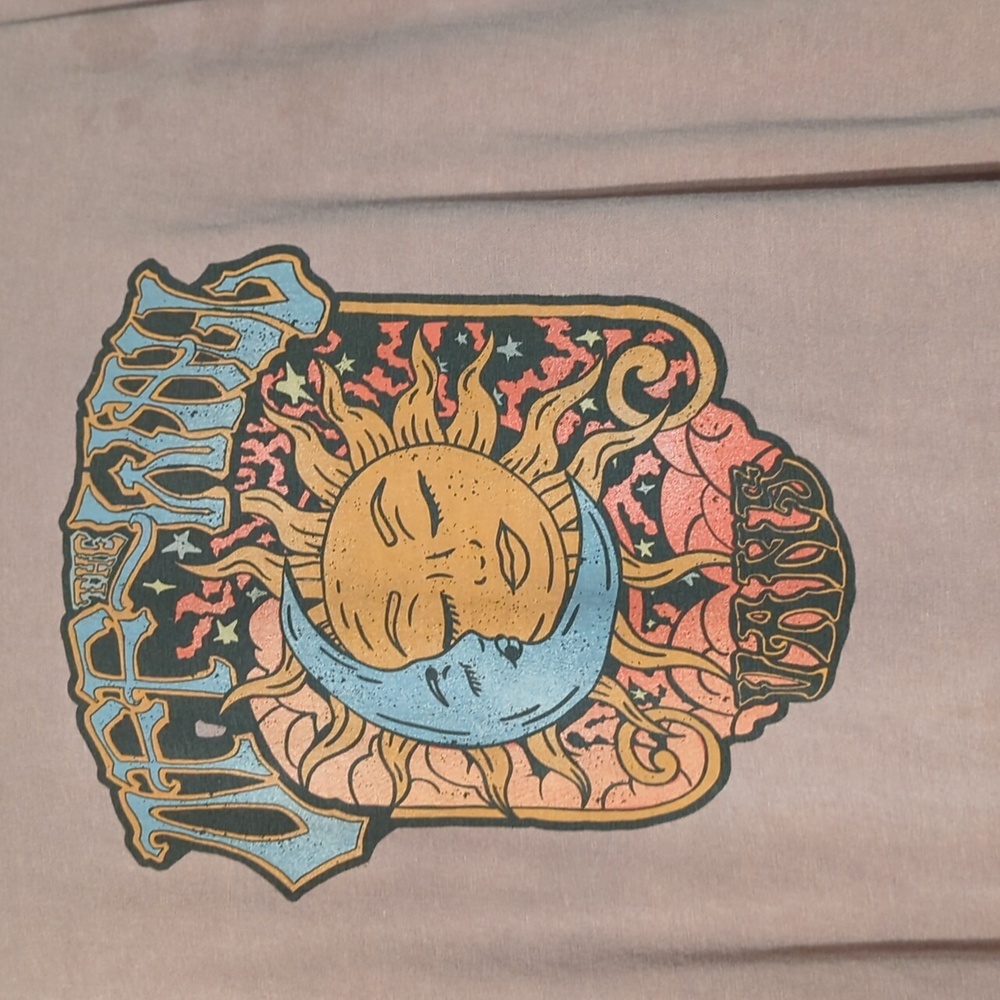Vans Women's Boho style Tshirt